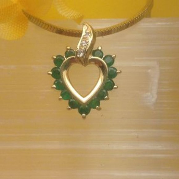 Jewelry - 14K Emerald Diamond Heart Pendant